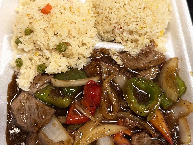 Juicy beef stir-fry with black pepper, peppers & onions at Han Palace, an Asian Restaurant in Luling